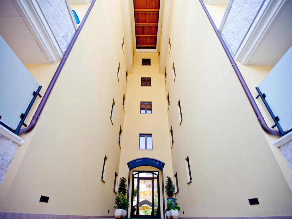 Residence La Guirita Tortoreto Exteriör bild